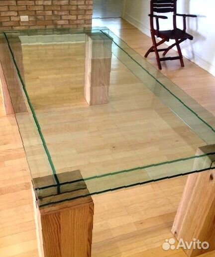 Стеклянная столешница на заказ