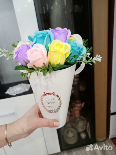 Подарок на 8 марта, букет из мыльных роз,цветы