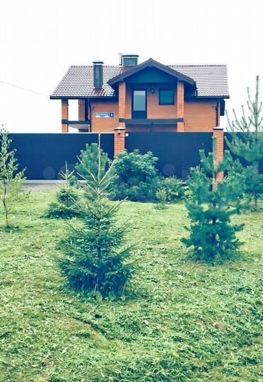 Коттедж 168 м² на участке 15 сот.