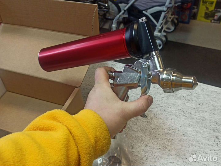 Пистолет для распыляемого герметика F4 SAM