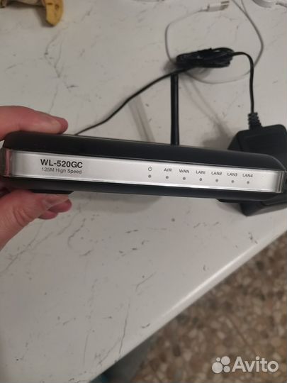 Продам роутер Asus WL-520GC