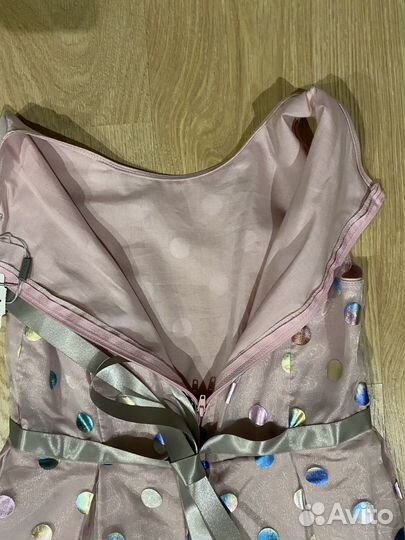 Платье на девочку