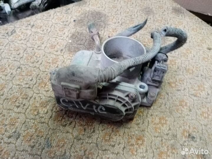 Заслонка дроссельная на Хонда Цивик 08г