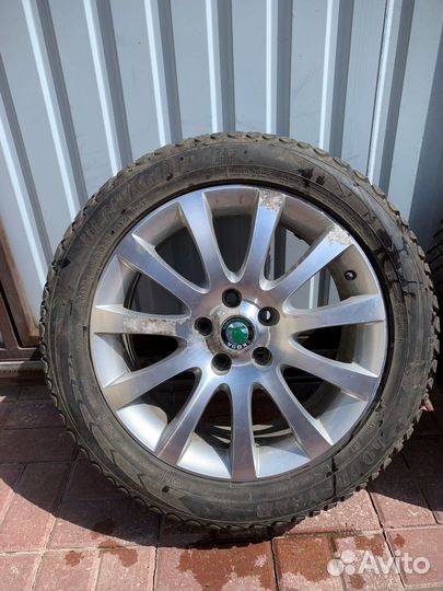 Колеса в сборе на Skoda Goodyear 225/50 R17