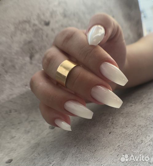 Маникюр и педикюр