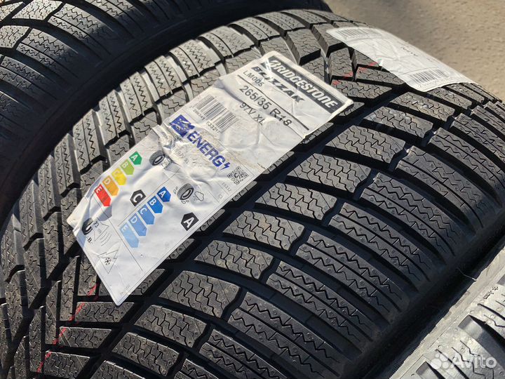 Bridgestone Blizzak LM-005 245/40 R18 и 265/35 R18