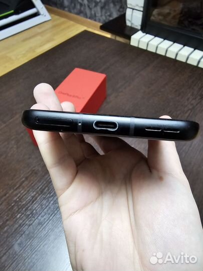 OnePlus 9 Pro, 8/256 ГБ
