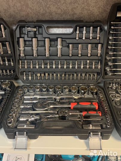 Набор инструментов для авто 94 предмета