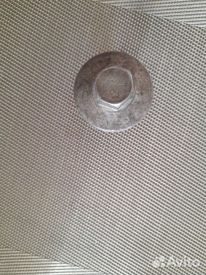 Болт шкива коленвала для Renault Arkana