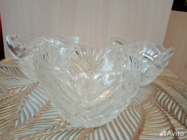 Ваза хрустальная