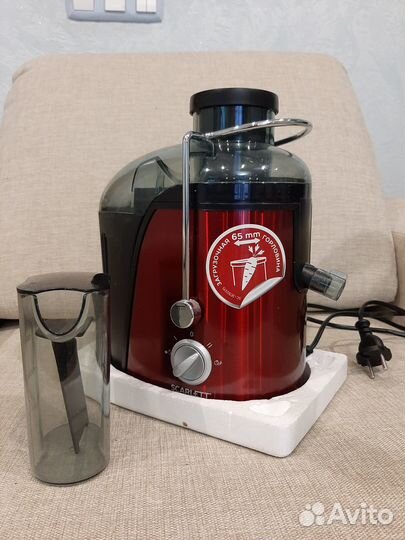 Центробежная соковыжималка Scarlett SC-JE50S15