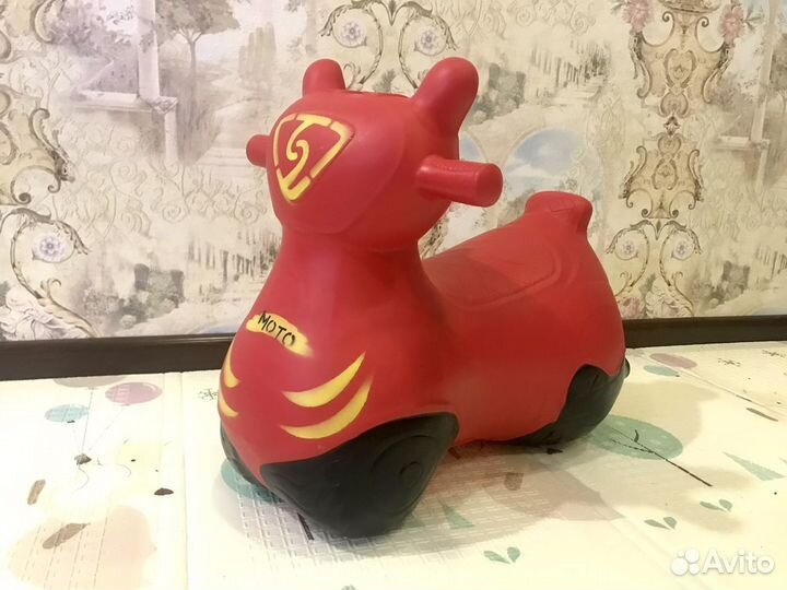 Игрушка попрыгун