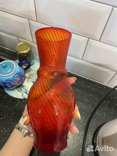 Ваза красное стекло СССР