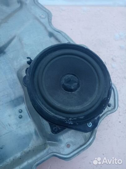 Динамик двери задней Audi A8 D3/4E рест