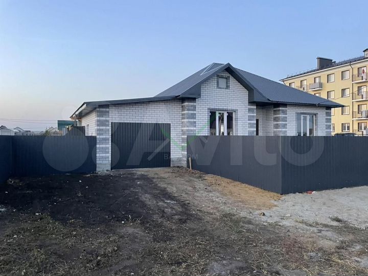 Дом 106 м² на участке 11,2 сот.