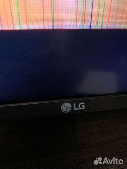 Телевизор LG SMART TV бу диагональ 109