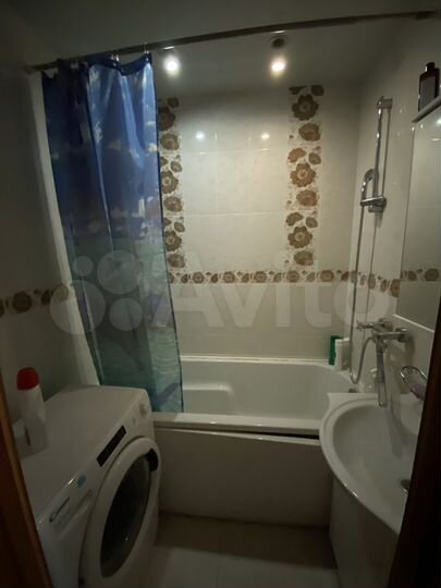 2-к. квартира, 60,4 м², 8/9 эт.