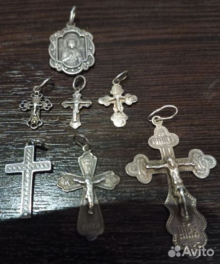 Серебряные крестики