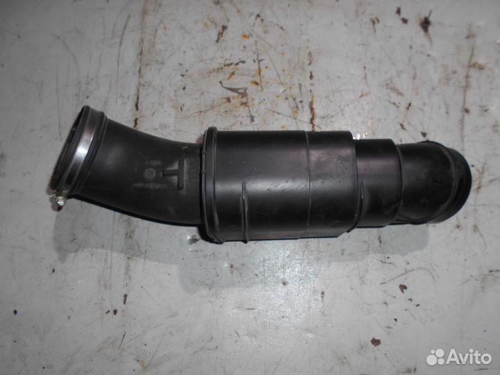 Воздуховод корпуса воздушного фильтра BMW 5 F10