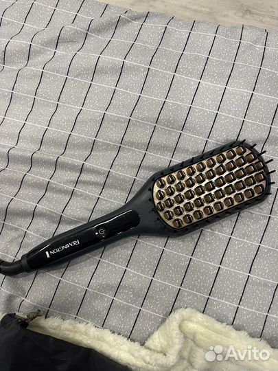 Расческа-выпрямитель Remington CB7400