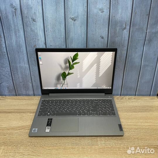 Ноутбук Lenovo Core i3 2020 г.в. - гарантия