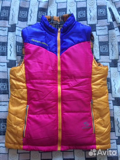 Жилет,новый