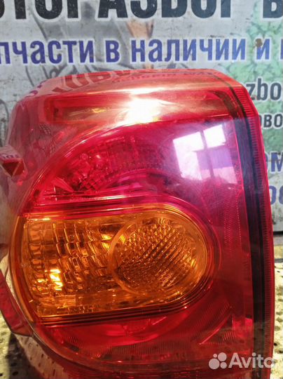 Фонарь задний левый Toyota Land Cruiser 200 4.5л 1