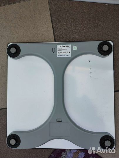 Весы напольные электронные Polaris