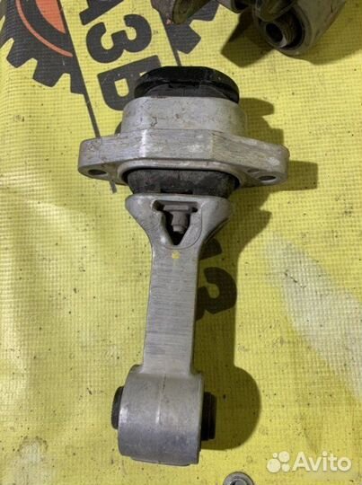 Подушка двс задняя Kia Rio QL