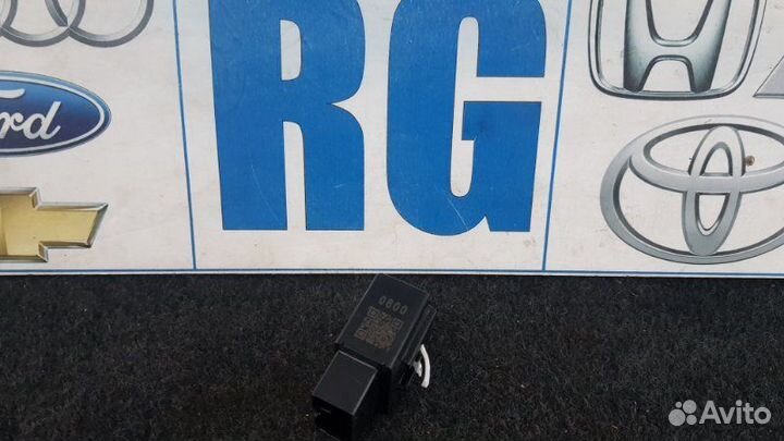 Реле Toyota Avensis 3 седан 270 1 2010