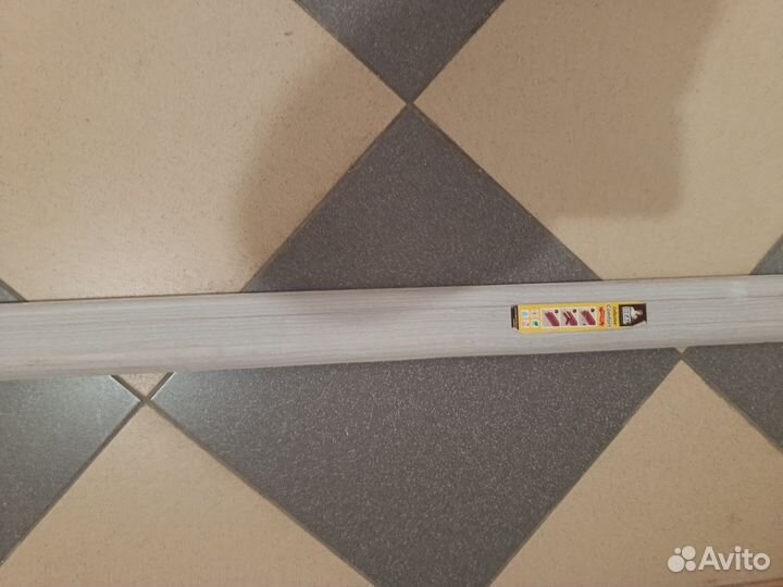 Плинтус напольный, соединитель, заглушки