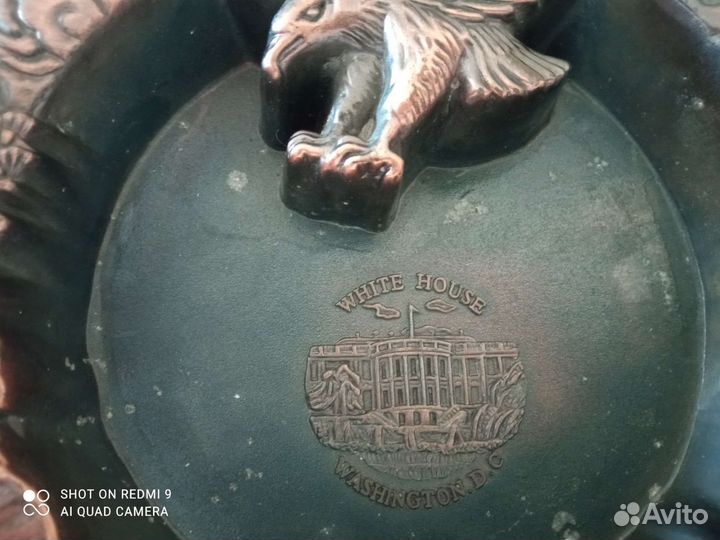 Пепельница с зажигалкой