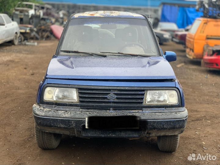 В разборе Suzuki sidekick