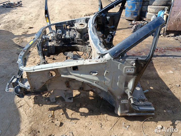 Б/У Б/У четверть передняя левая, Лексус RX300 1