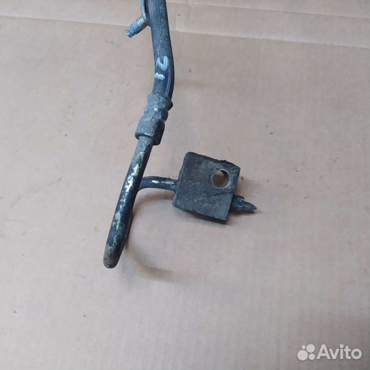 Задний тормозной шланг Jeep Grand Cherokee ZJ