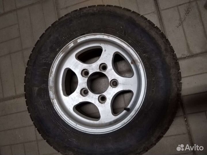 Резина на дисках