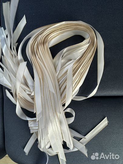 Лента атласная белая с золотом