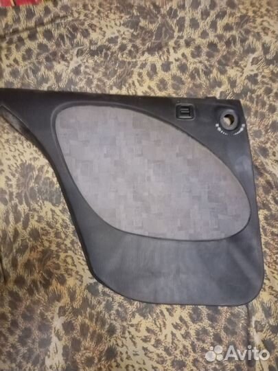 Двери боковые стекло Тоyota-raum подъемник т.д