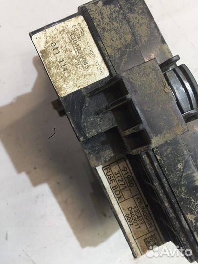 Клемма аккумулятора плюс (Kia Quoris)