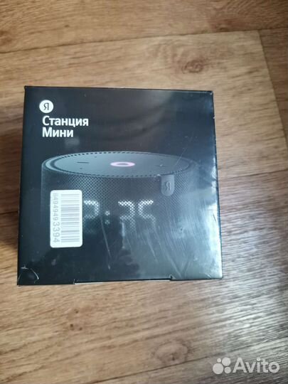 Яндекс. Станция Мини Плюс (с часами) чёрный оникс