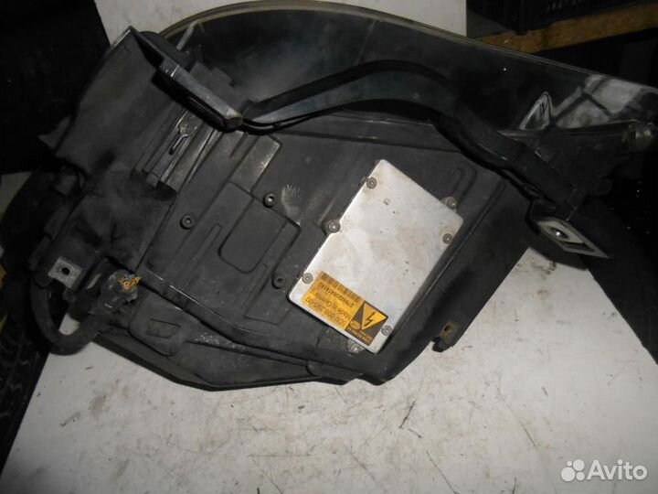 Фара правая BMW 5-Series/M5