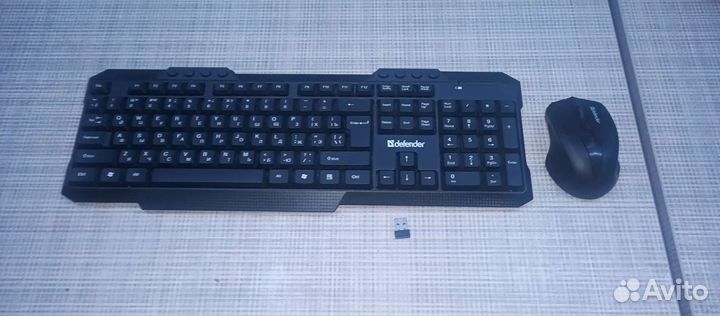 Безпроводной игровой набор (Мышка + Клавиатура)