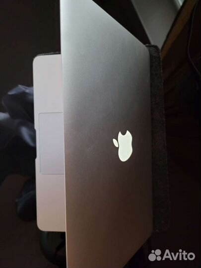 Apple MacBook Air 11 2012