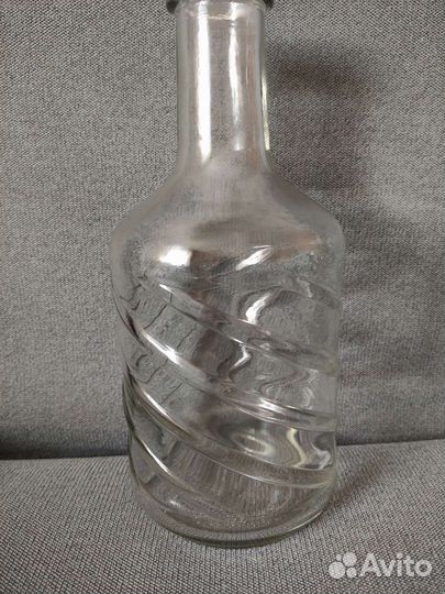 Стеклянные бутыли