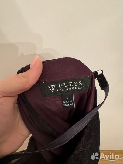 Платье Guess