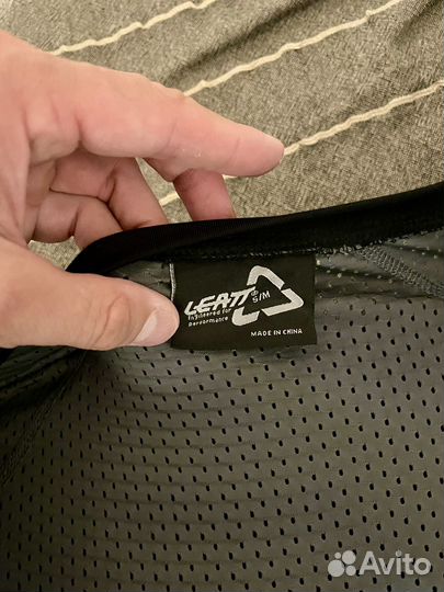 Моточерепаха Leatt Adventure