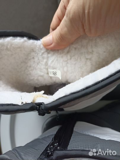 Дутики женские зимние