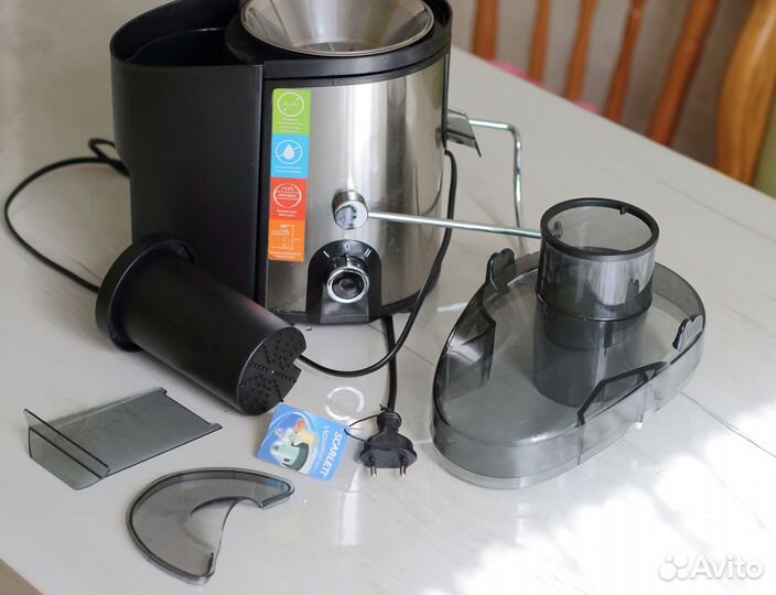 Соковыжималка Scarlett sc-1015