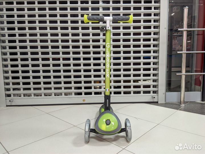 Самокат Globber Elite Deluxe Flash Lights