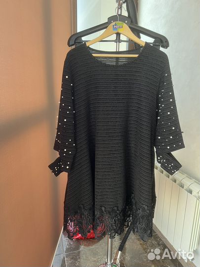 Платье женское с жемчугом